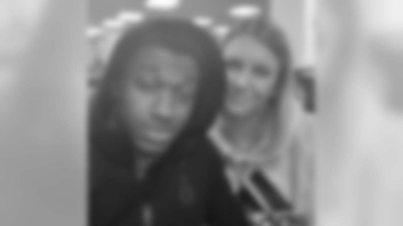 @rgiii (Robert Griffin III) Bad lil vibe, she been on my mind