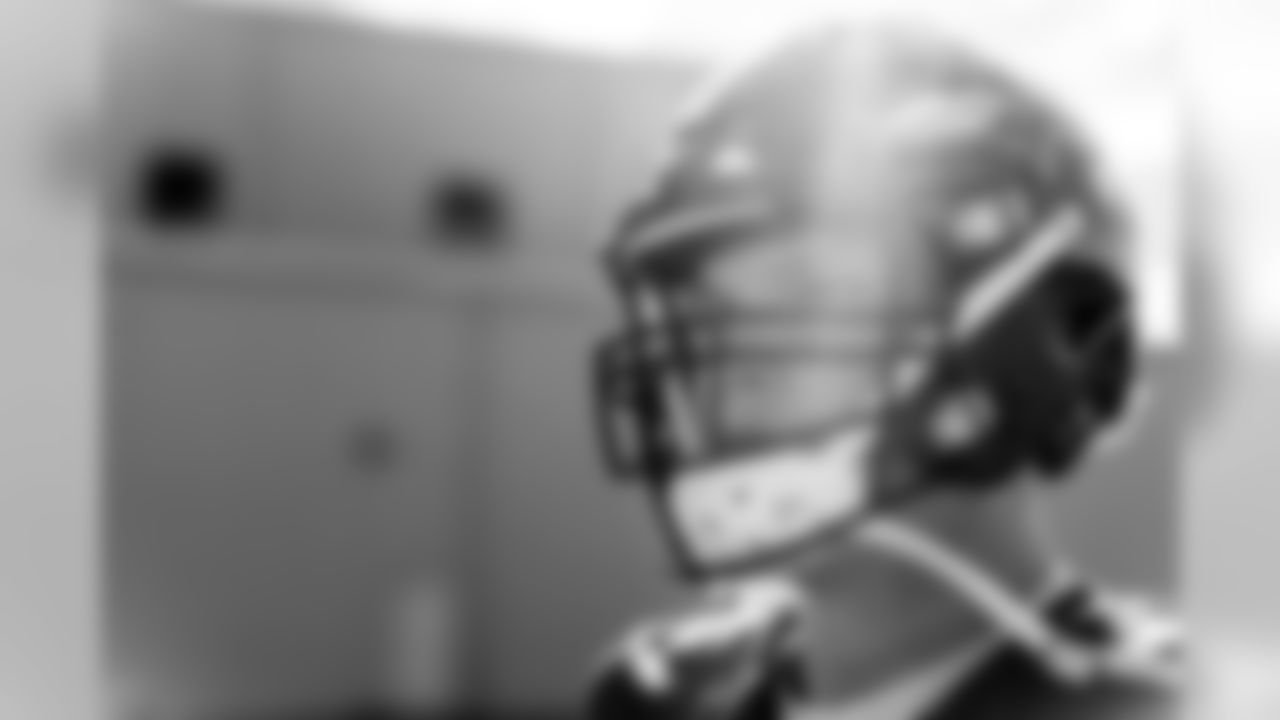 DE Brent Urban
