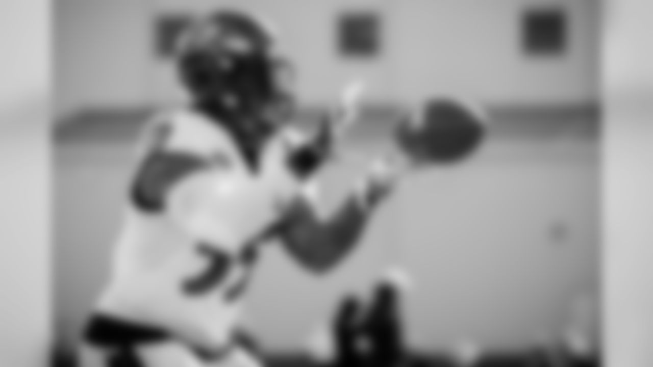 OLB Terrell Suggs