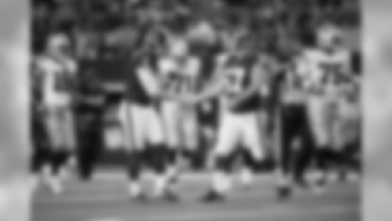 112218DALvsWAS057