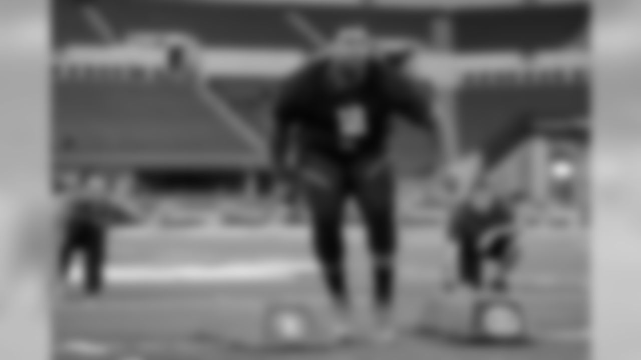 Round 5, Pick 26: DT Tim Settle