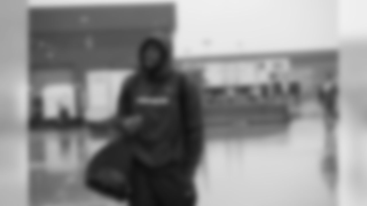 121518Travel020