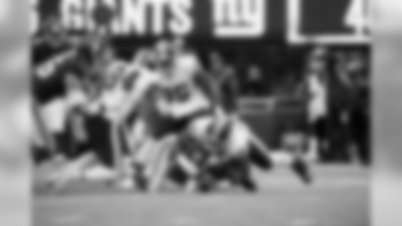102818WASvsNYG-106