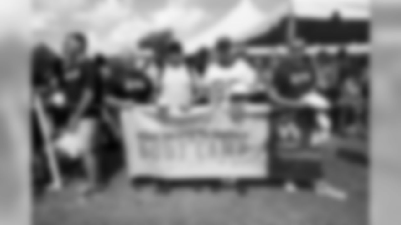 080718TCDay11_0576