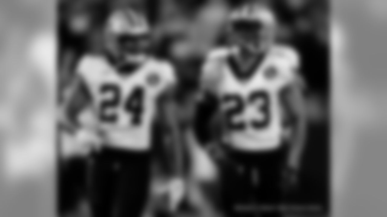 Saints 12 - Carolina 9 (W)
New Orleans Saints 2018 Season
Michael C. Hebert