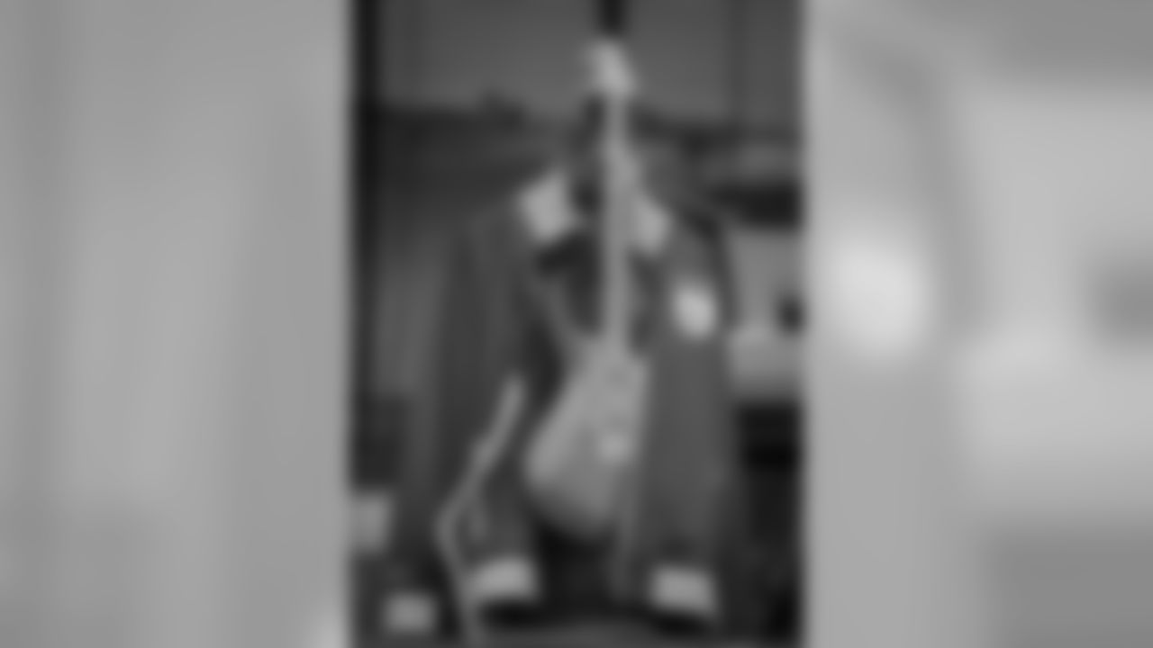 Gallery-Champions-2560-1440-678
