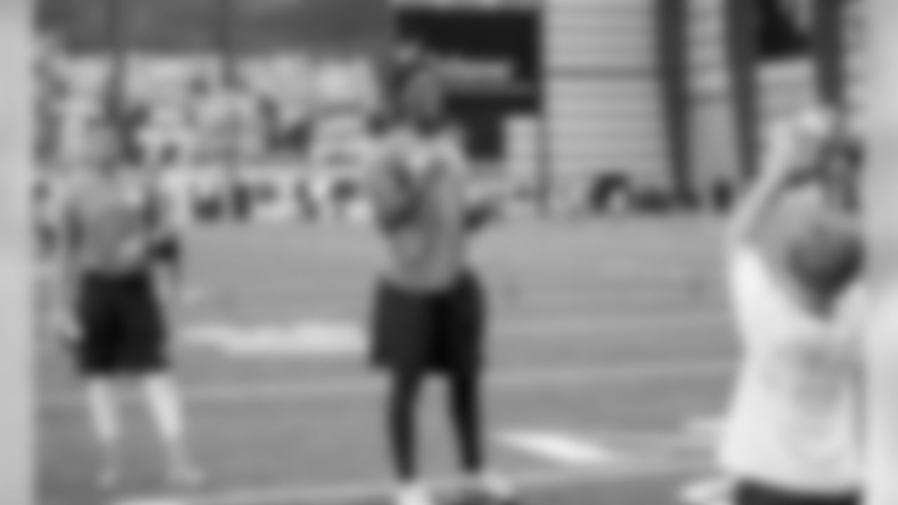 Gallery-SteveGleason-FootballClinic-060819_021