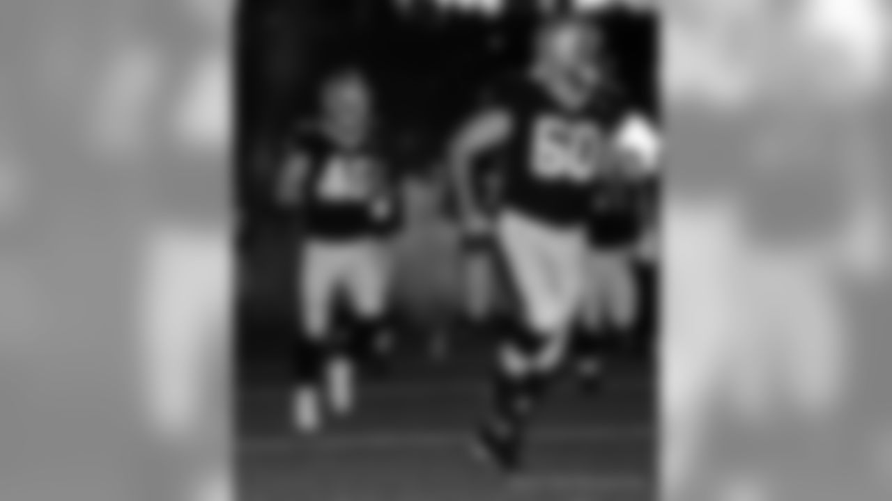 August 18-30-2018
Pre Season Game - 2P
New Orleans 20 - Los Angeles 0 (W)
Saints 3-1 in 2018 Pre Season
New Orleans Saints 2018 Season
Michael C. Hebert