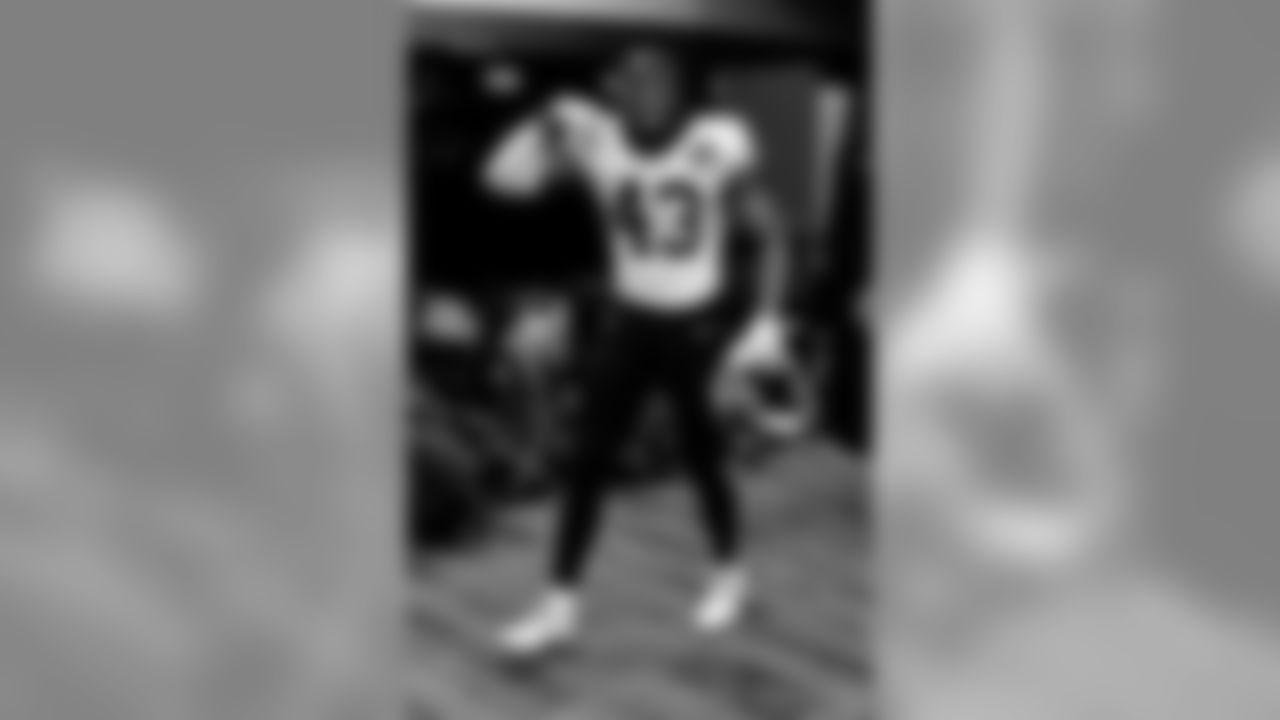 Saints 12 - Carolina 9 (W)
New Orleans Saints 2018 Season
Michael C. Hebert