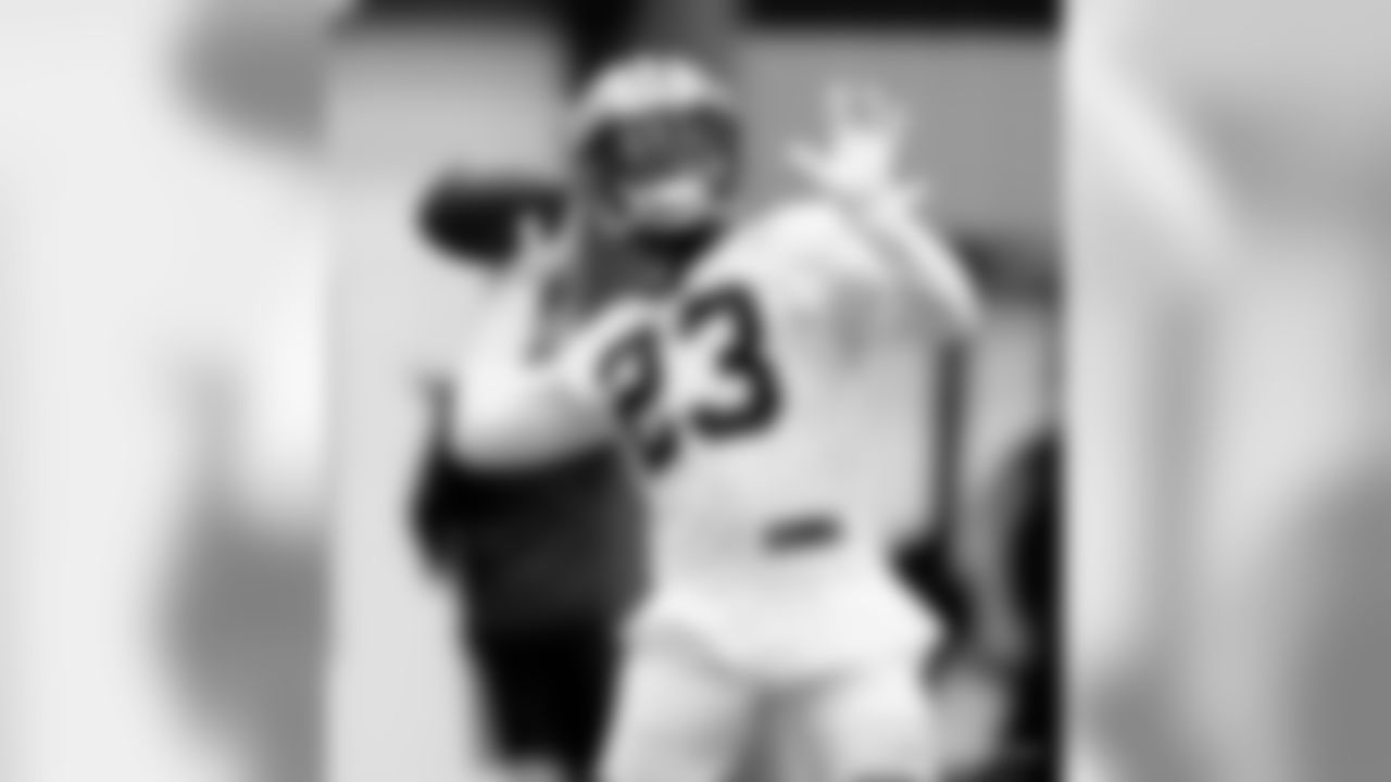 2019 New Orleans Saints - Vet Mini Camp
June 12TH
All Images Copyright Michael C. Hebert