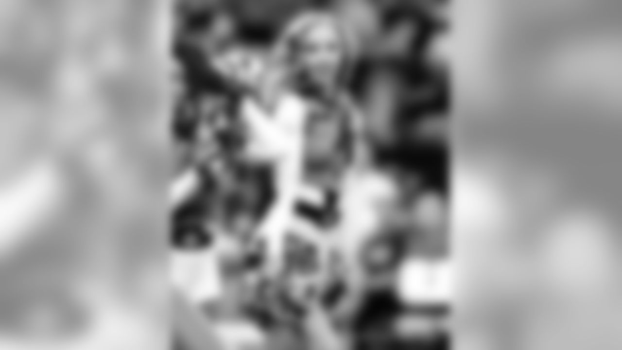 Gallery-NOSLAR-WK9-110418-0392