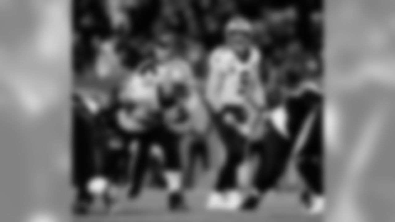 Saints 12 - Carolina 9 (W)
New Orleans Saints 2018 Season
Michael C. Hebert