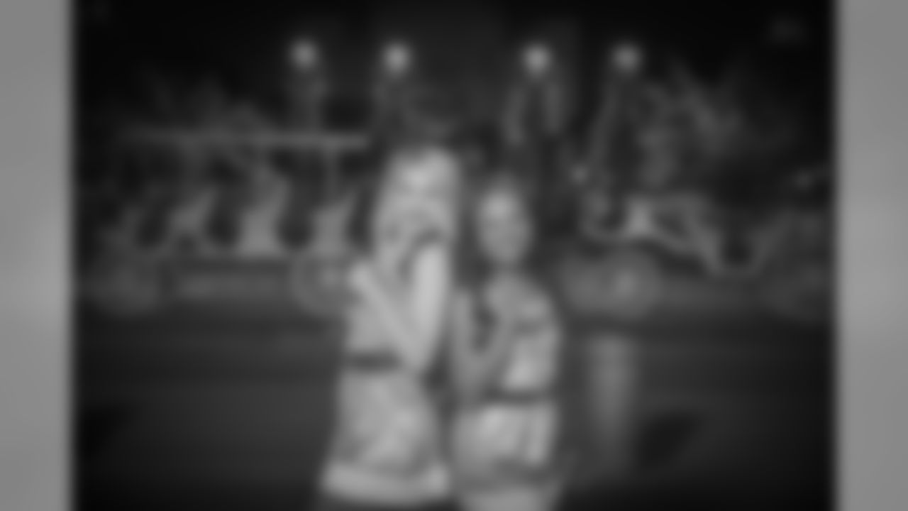 Gallery_Faces_Saintsations_gabbyb010419_12