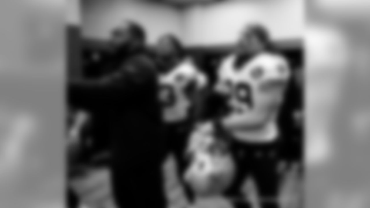Saints 12 - Carolina 9 (W)
New Orleans Saints 2018 Season
Michael C. Hebert