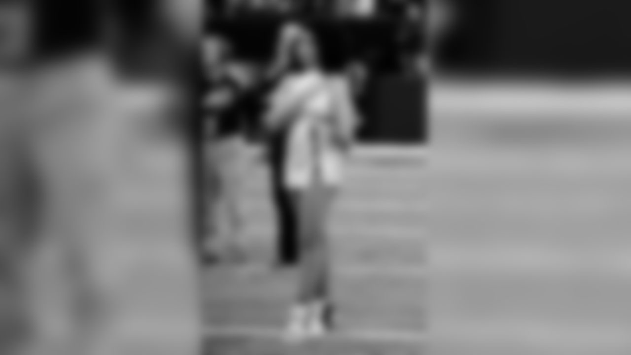 Gallery_Faces_Saintsations_Morgan_011819_13