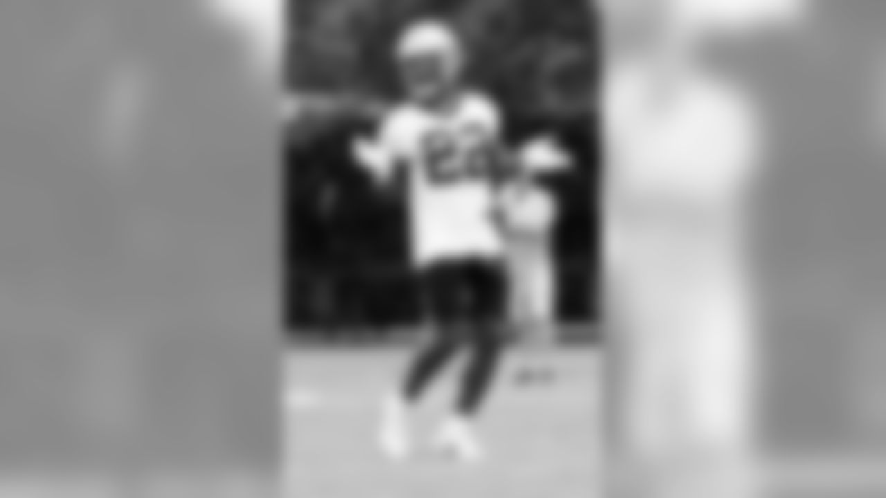 2019 New Orleans Saints - Vet Mini Camp
June 11th
All Images Copyright Michael C. Hebert