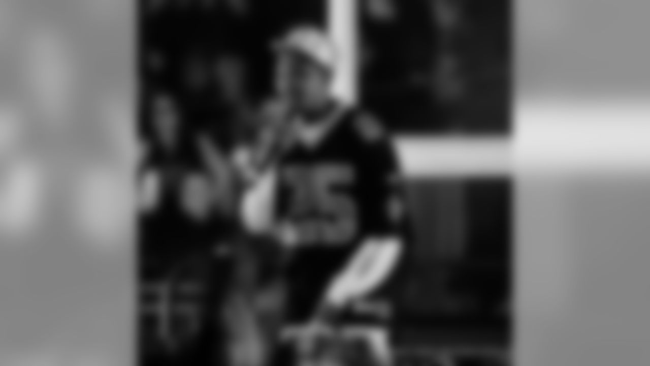 Rams 26 - Saints 23 (L) OT
NFC Championship Game
Michael C. Hebert
