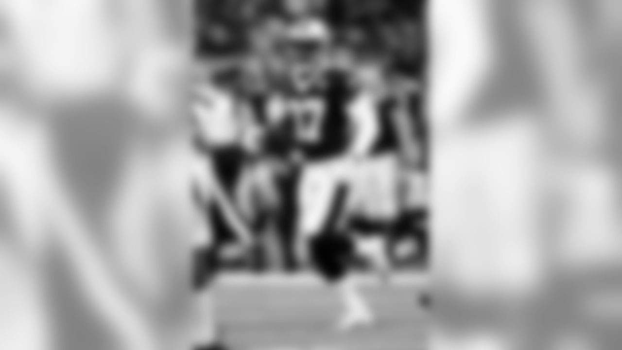 August 18, 2018
Pre Season Game - 1P
Arizona 20 - New Orleans 15 (L)
New Orleans Saints 2018 Season
Michael C. Hebert
