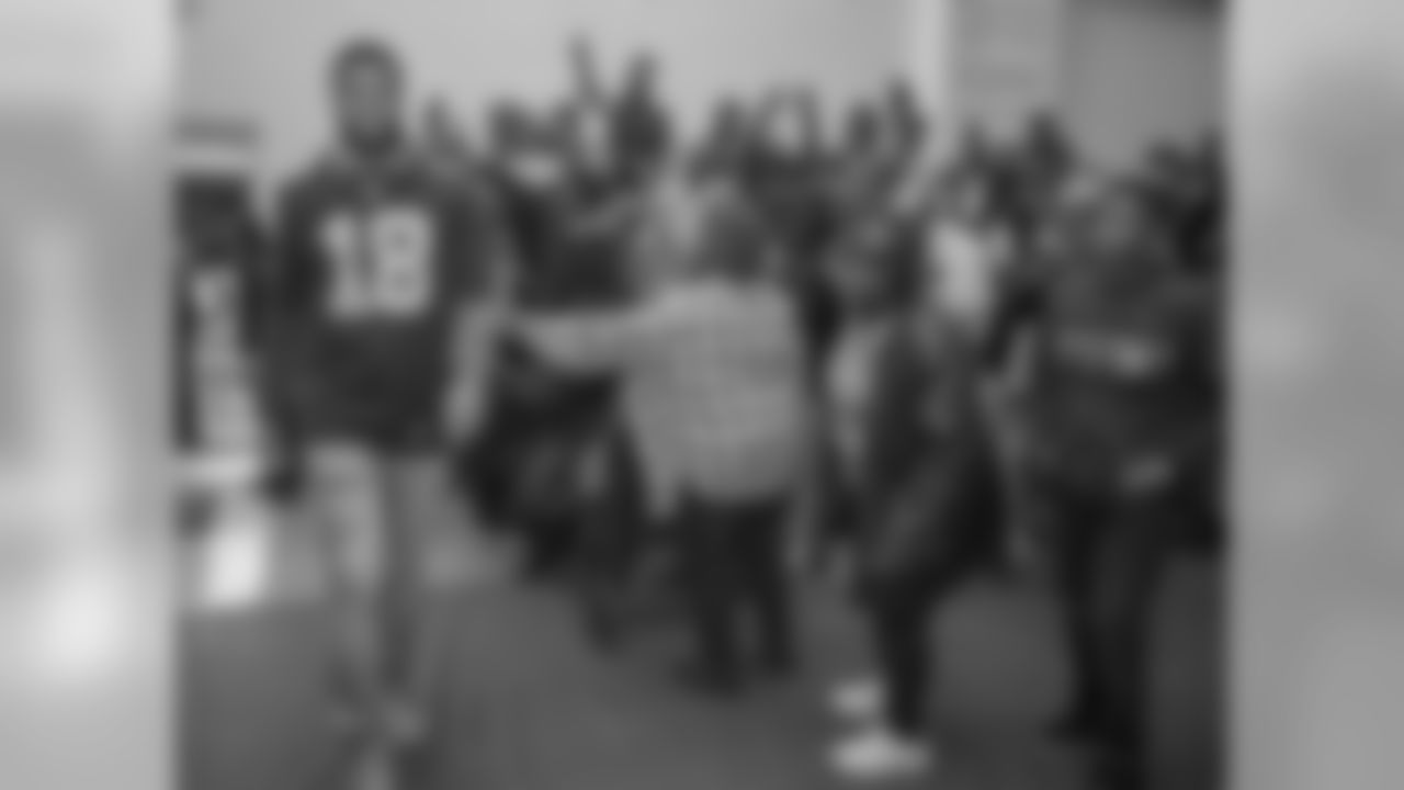 2560-1440-Gallery-saints-YMCA_Turkey-0406