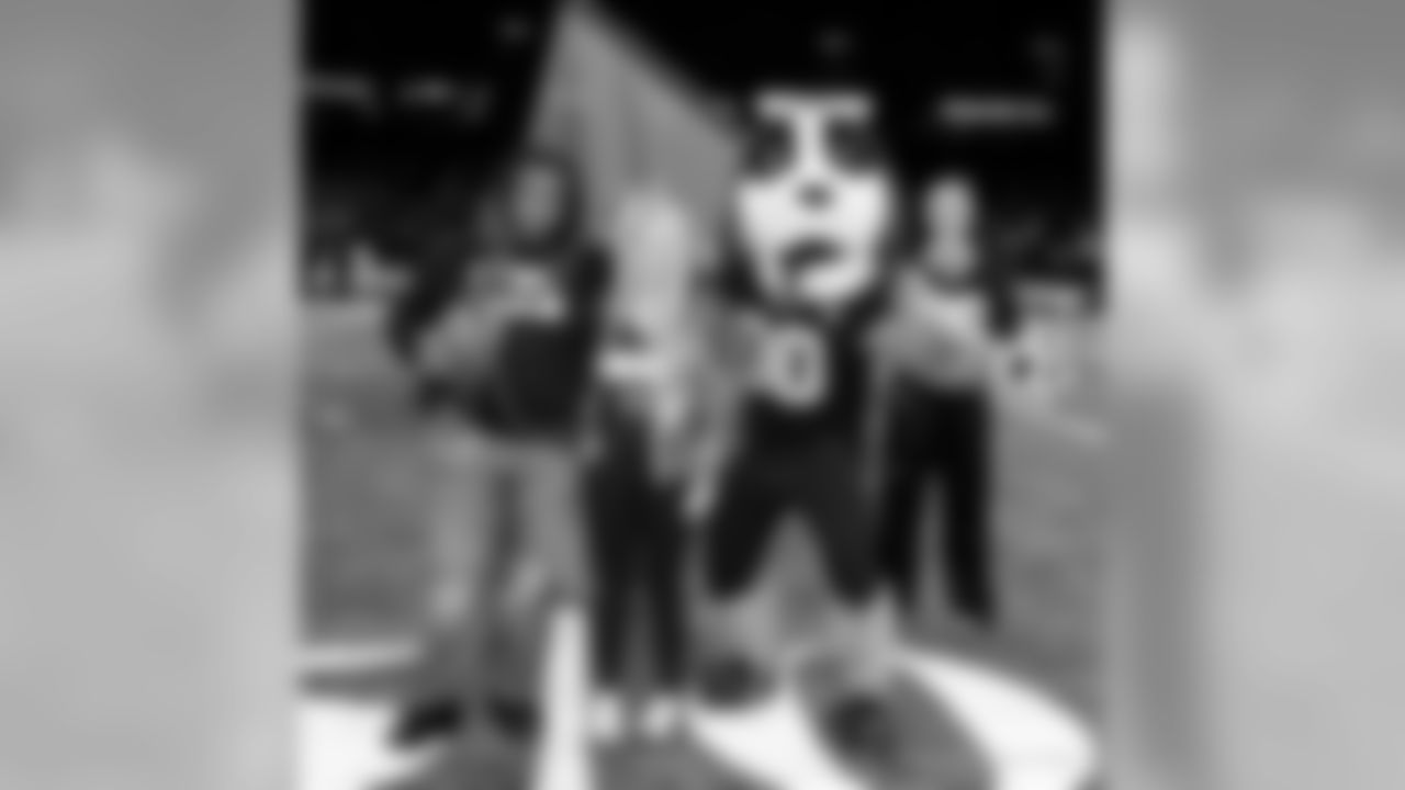 Saints 31- Falcons 17 (W)
New Orleans Saints 2018 Season
Michael C. Hebert