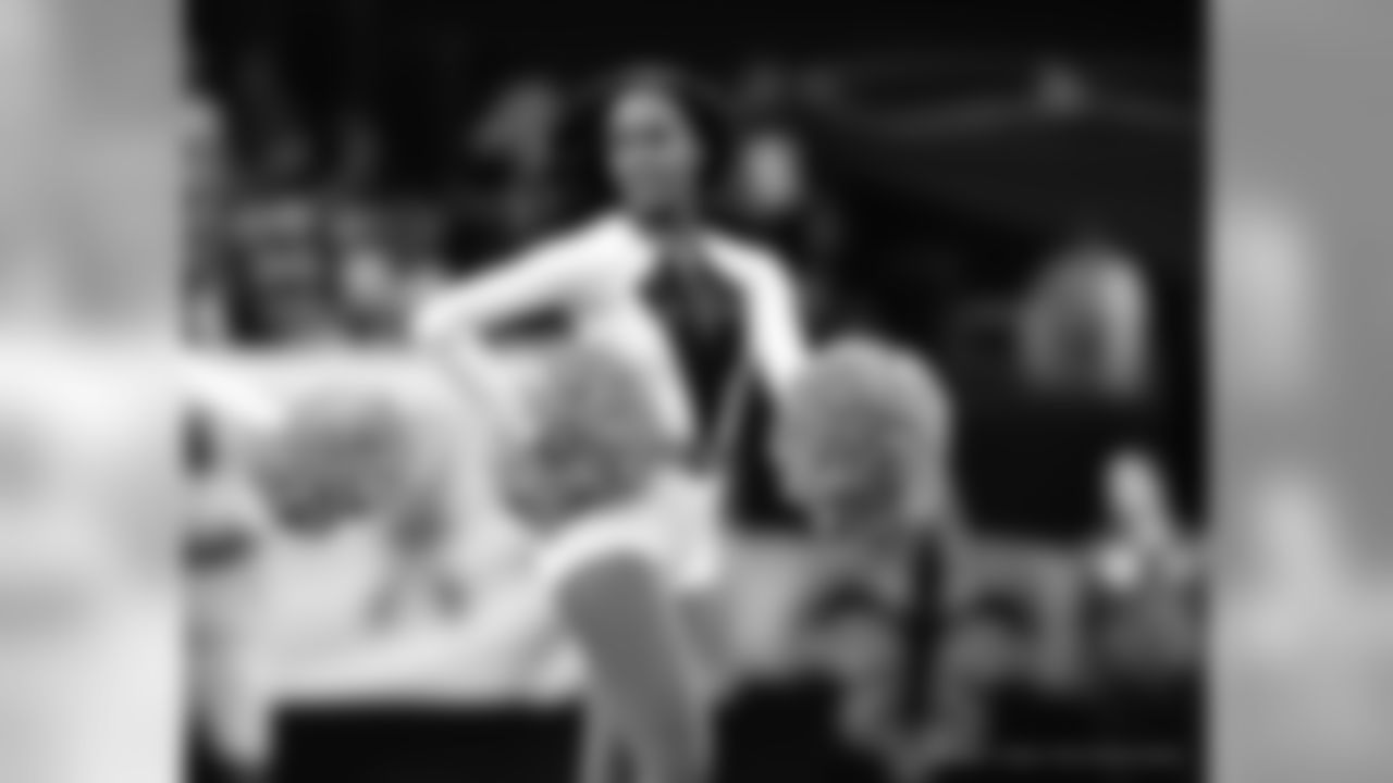 Gallery_Faces_Saintsations_Amber_10082018_15
