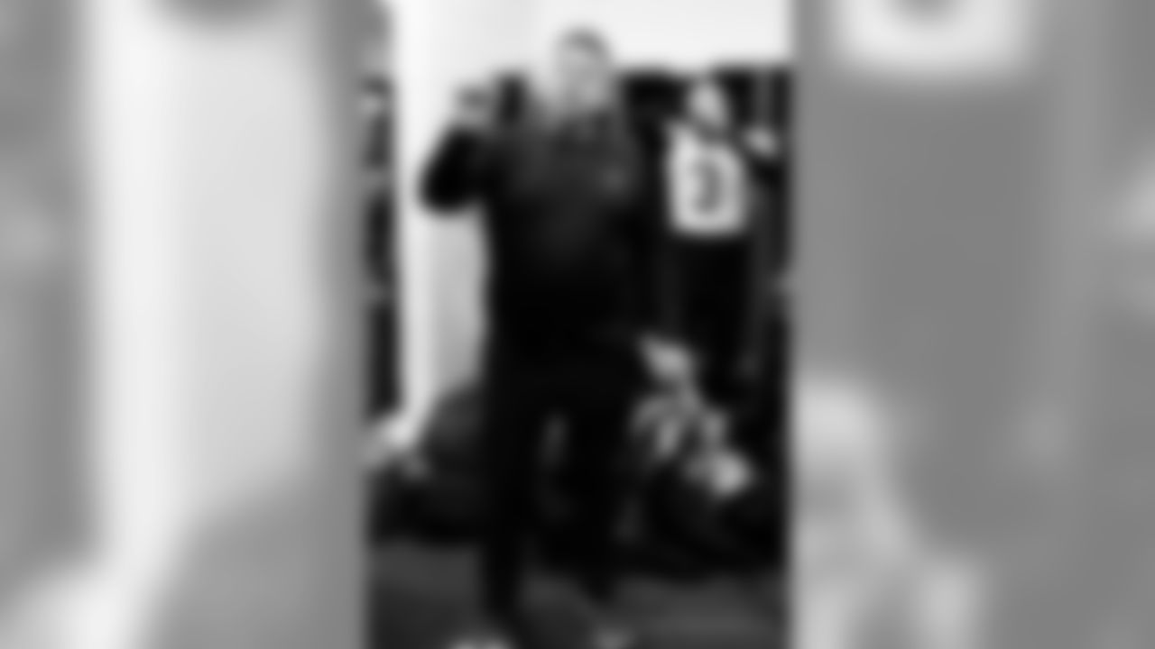 Gallery-Reg-Wk7-Saints-Ravens-Locker-Room-102118-040