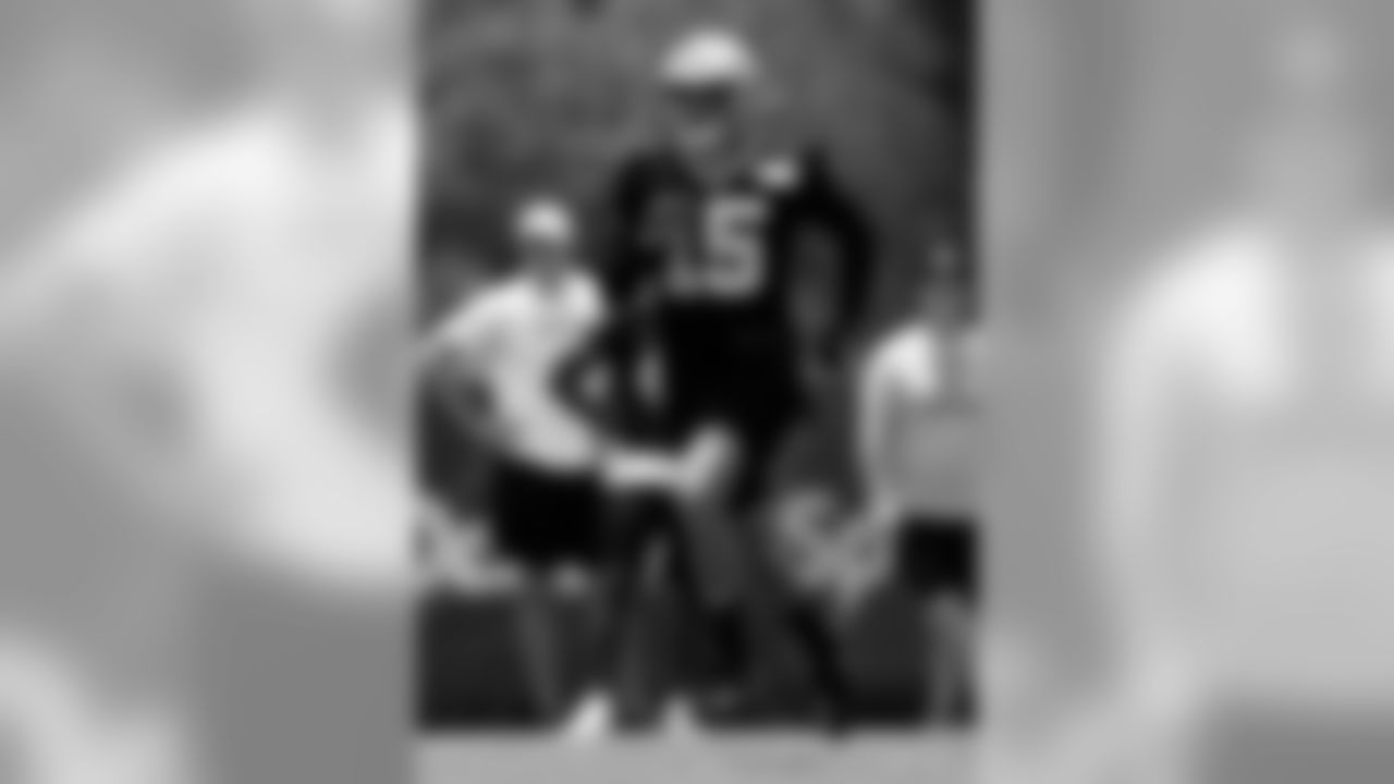 2019 New Orleans Saints - Vet Mini Camp
June 11th
All Images Copyright Michael C. Hebert