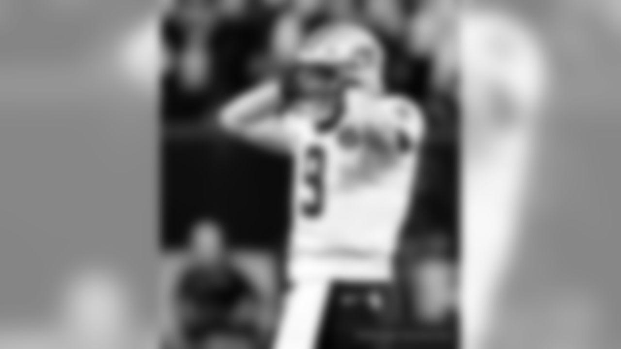 Saints 43 - Redskins 19 (W)
New Orleans Saints 2018 Season
Michael C. Hebert