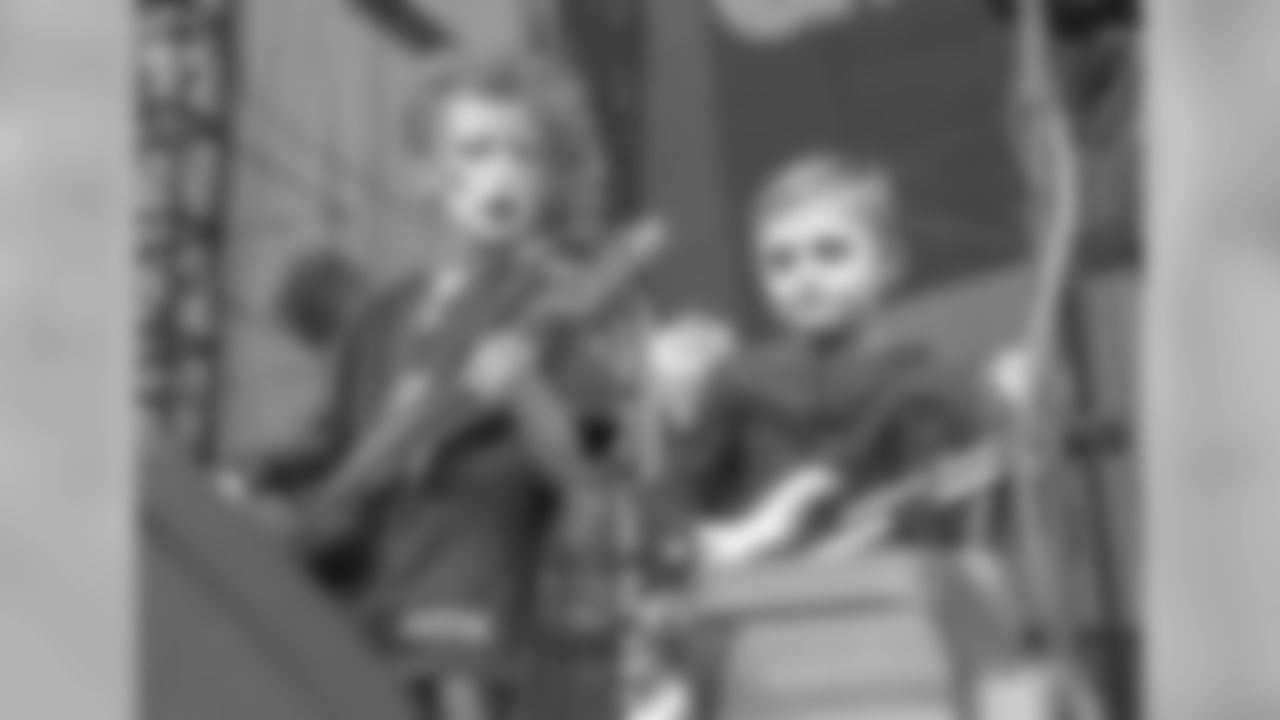 Gallery-Champions-2560-1440-088_1