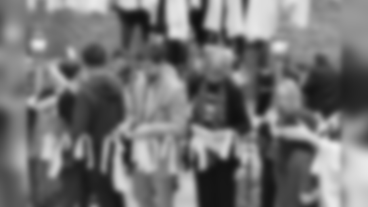 Gallery_BoycottSuperBowl53_Fans_Church020319_39