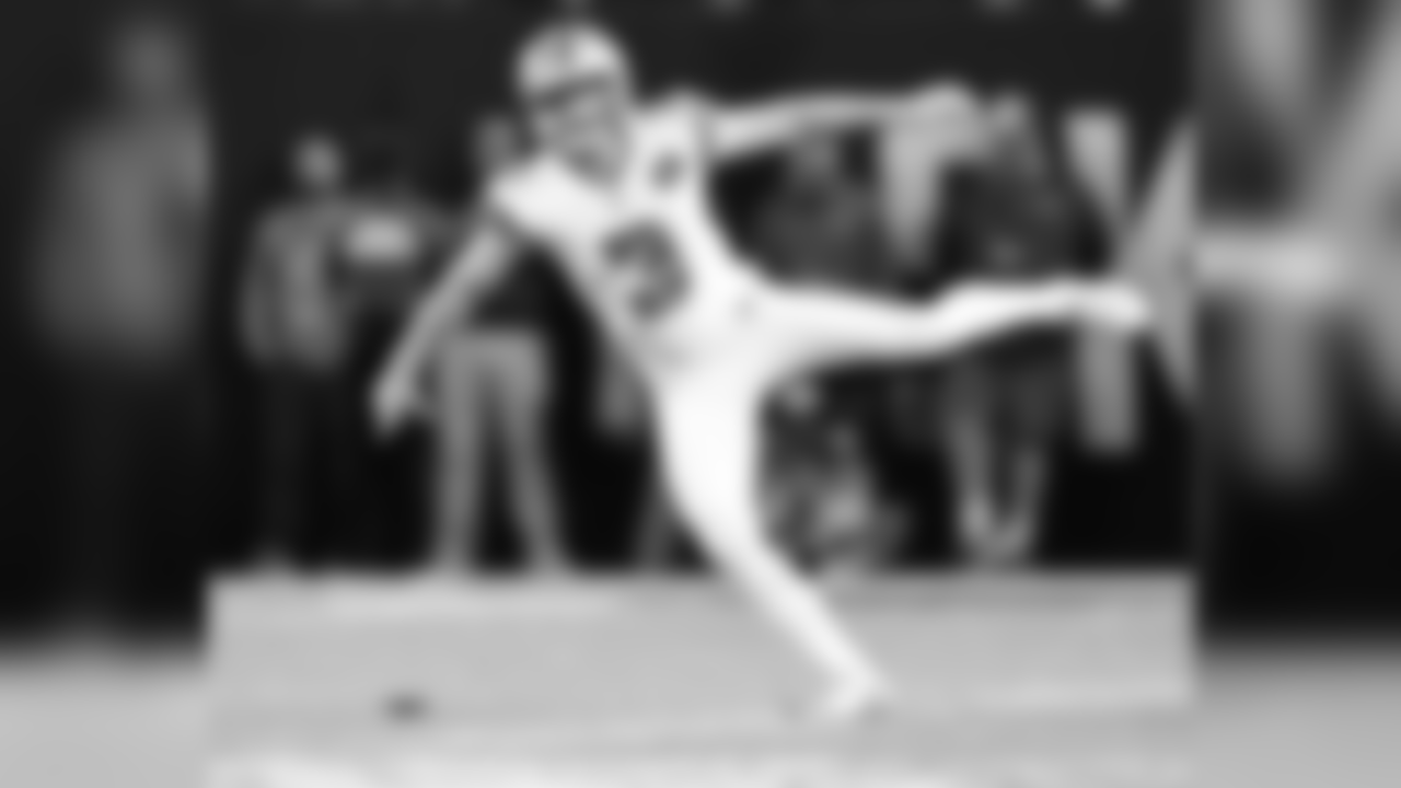Saints 30 - Vikings 20(W)
New Orleans Saints 2018 Season
Michael C. Hebert