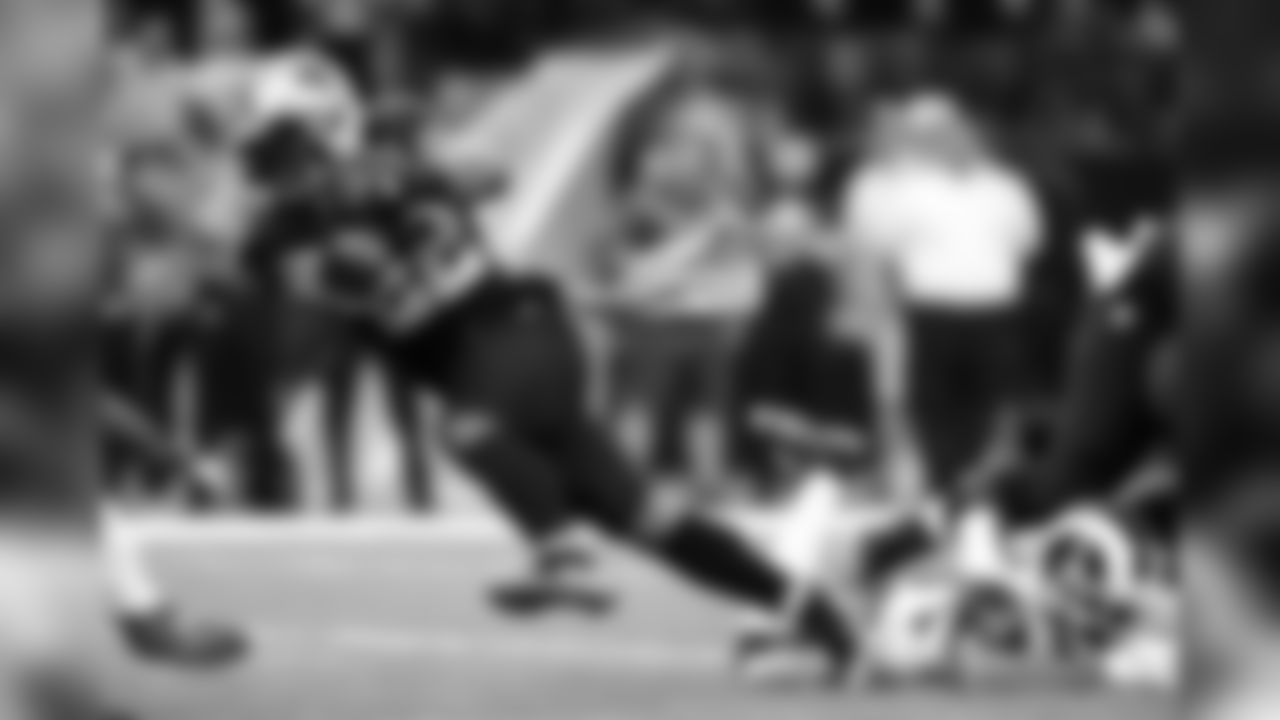 Gallery-NOSLAR-WK9-110418-0442
