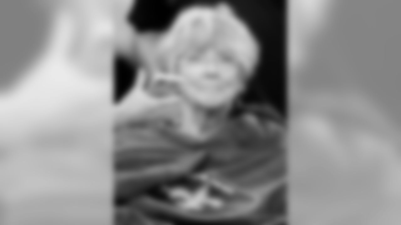 Gallery-NOSLAR-WK9-110418-0115