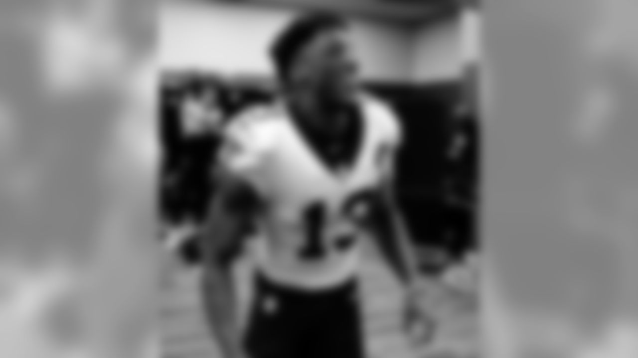 Saints 12 - Carolina 9 (W)
New Orleans Saints 2018 Season
Michael C. Hebert