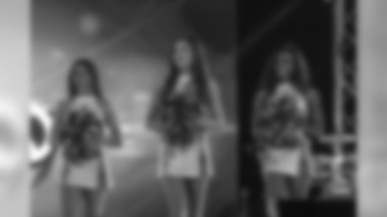 Gallery-Fans-2560-1440-0747