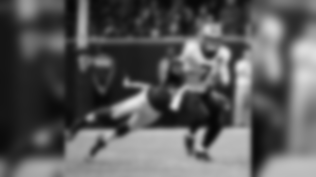 Gallery-NOATLWK3-Action-2560-0165