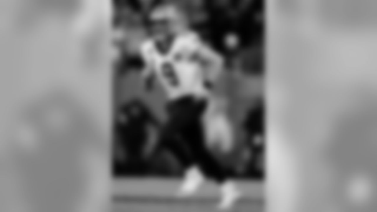 Saints 12 - Carolina 9 (W)
New Orleans Saints 2018 Season
Michael C. Hebert