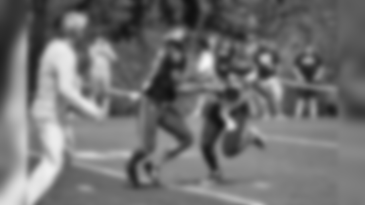 RB J.D. McKissic, left, and LB Shaquem Griffin, right