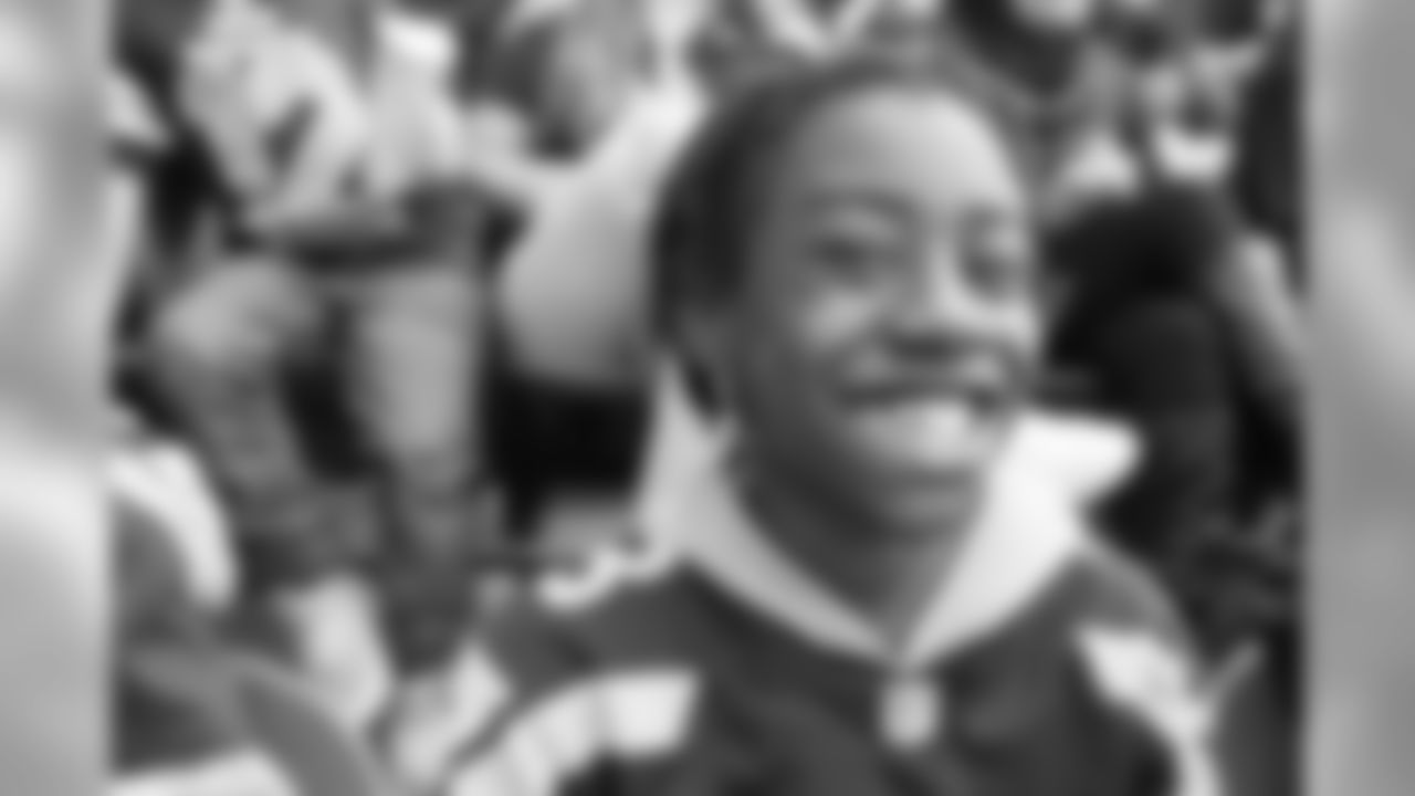 **_Alexis Atkins (11)_**
------------------------
"I like doing fun activities with Techbridge Girls. It has helped me learn about helping others and other people with disabilities."