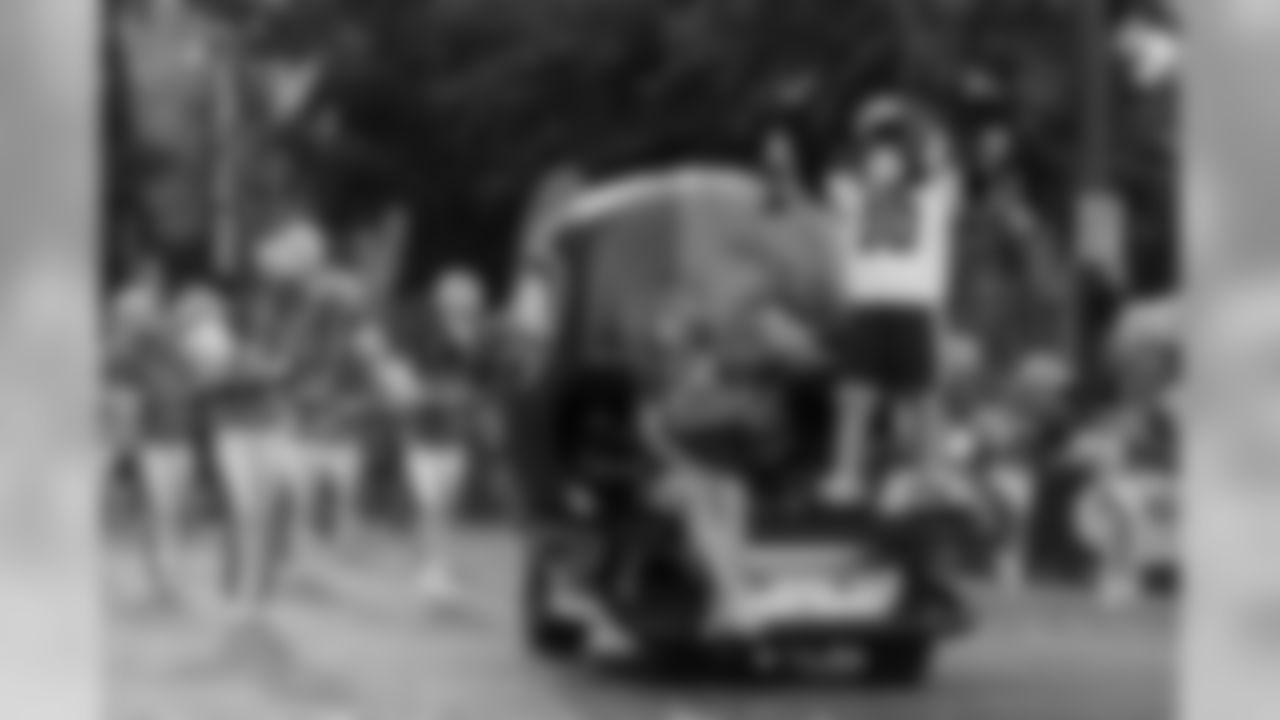20180728_TORCHLIGHT_PARADE_IMG_4540