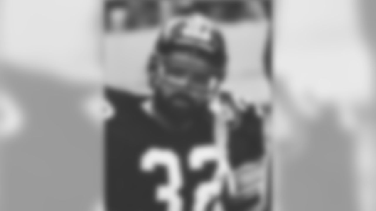 11,950 career rushing yards.