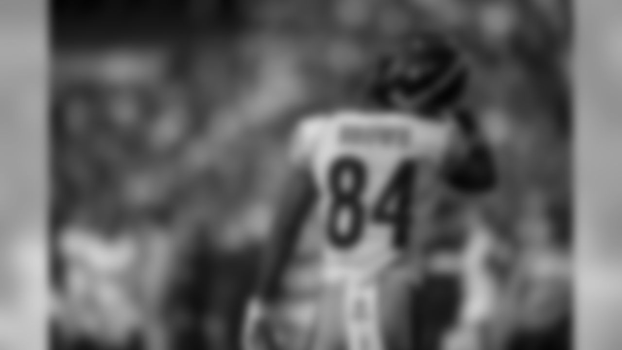 A 2018 Regular Season game between the Pittsburgh Steelers and the Oakland Raiders on Sunday, December 9, 2018.