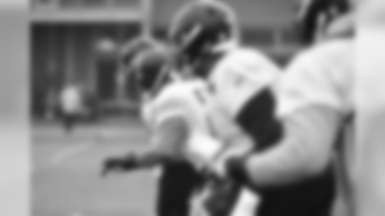 The Pittsburgh Steelers practice at UPMC Rooney Sports Complex.