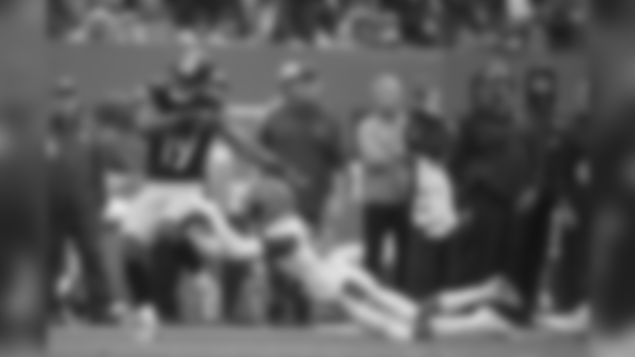 A 2018 Regular Season game between the Pittsburgh Steelers and the Cleveland Browns on Sunday, September 9, 2018. The Steelers and the Browns tied in OT 21-21.