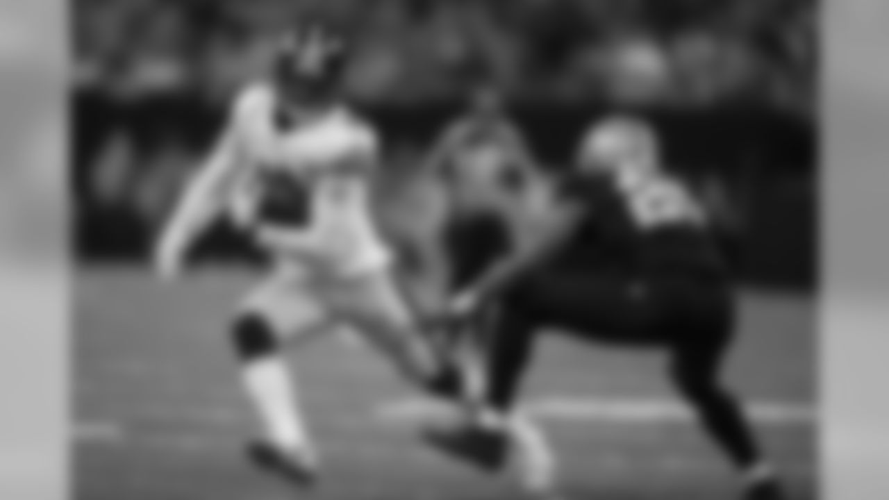 A 2018 Regular Season game between the Pittsburgh Steelers and the New Orleans Saints on Sunday, December 23, 2018. The Saints defeated the Steelers 31-28.