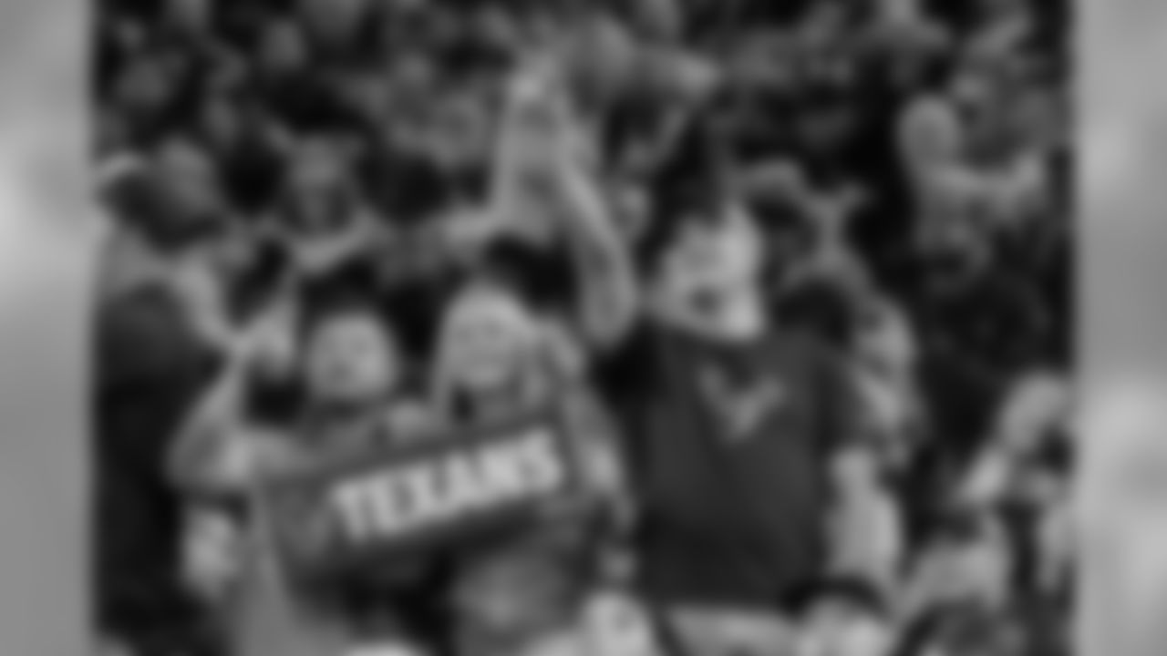 0175_Dolphins-Texans_102518_MCW