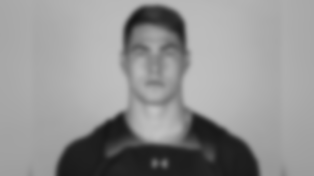 San Diego State tight end Kahale Warring poses for a headshot during the 2019 Scouting Combine,Thursday, Feb. 28, 2019 in Indianapolis. (Logan Bowles via AP)