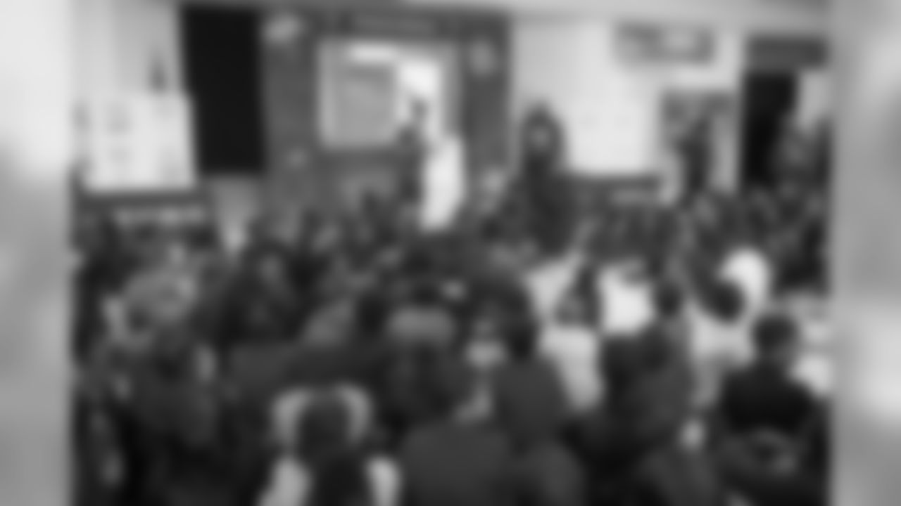 0098_TakeTheBULLoutofBullying_092618_MCW
