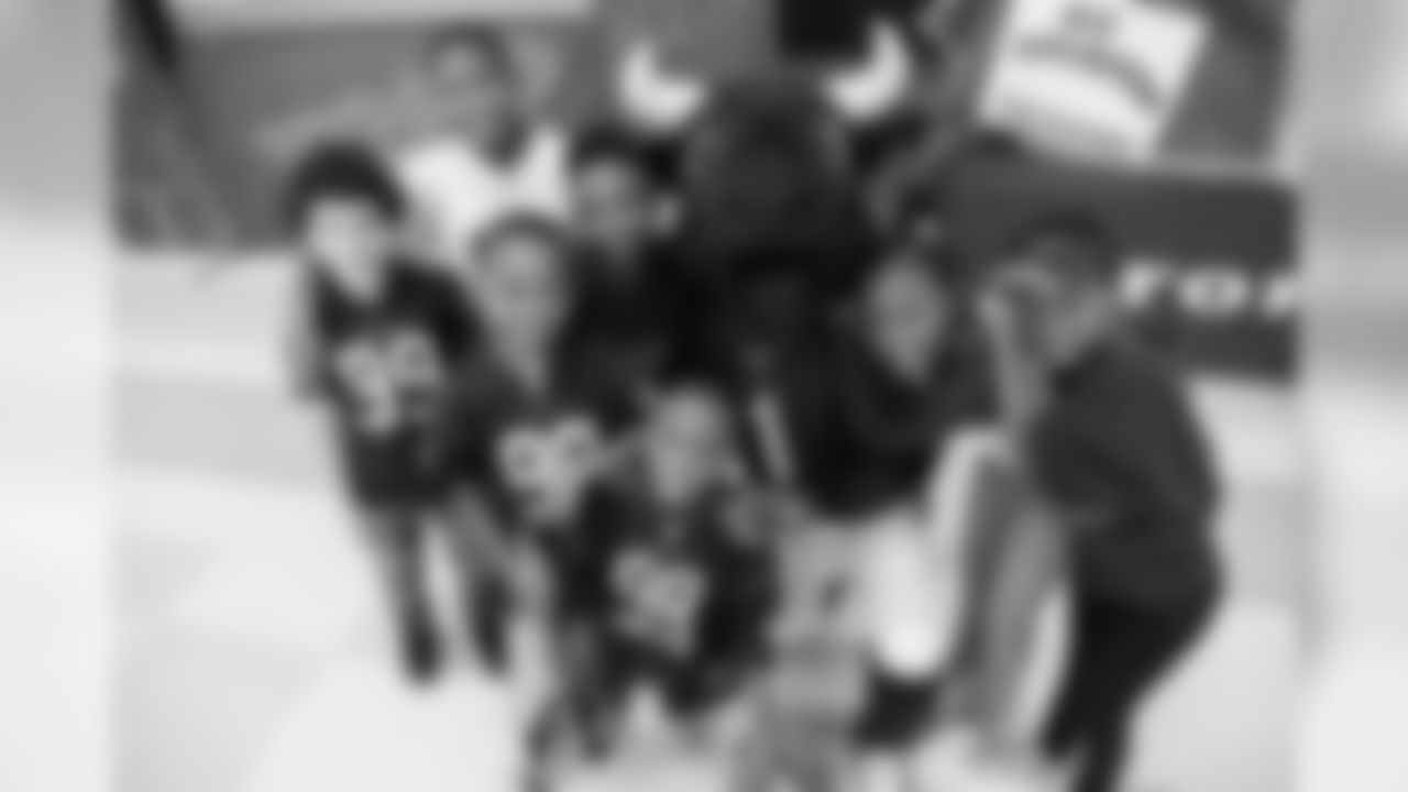 0137_TakeTheBULLoutofBullying_092618_MCW