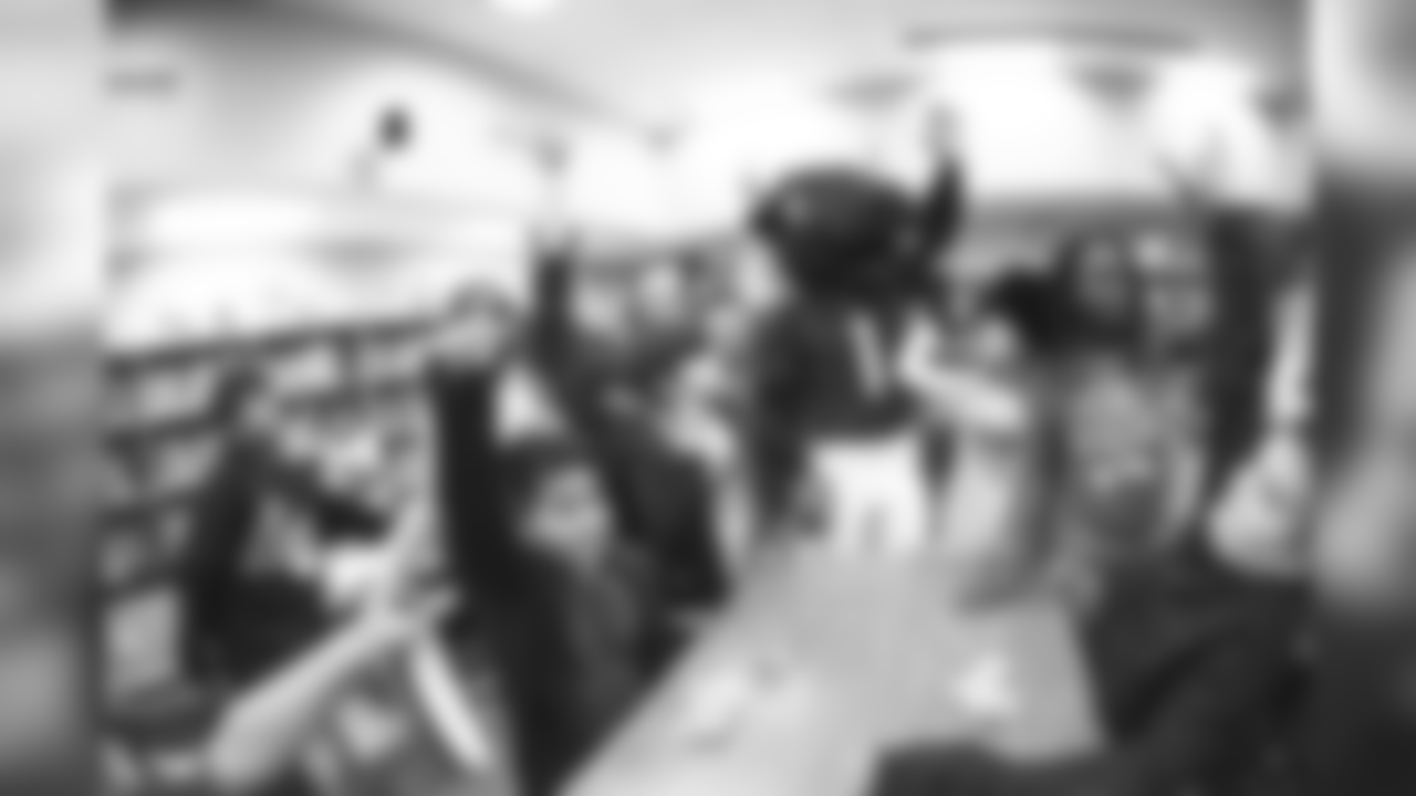 An image from the Dec. 7, 2018 Fuel Up to Play 60 "Breakfast in the Classroom" event at Sutton Elementary in Houston, TX.